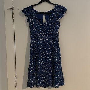 Lulu’s Blue Floral Midi Dress with Cutout Back- Size Small *Brand New with Tags*